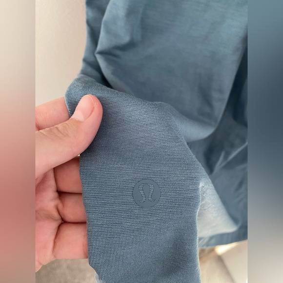 NWOT - Men’s Lululemon Evolution Short Sleeve Polo
River Blue - Size XL - Picture 4 of 8